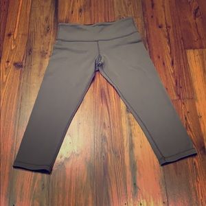Lululemon cropped leggings